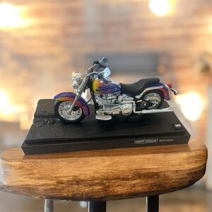 Hot Wheels 1/10 Scale die cast Harley-Davidson Softail collectible motorcycle